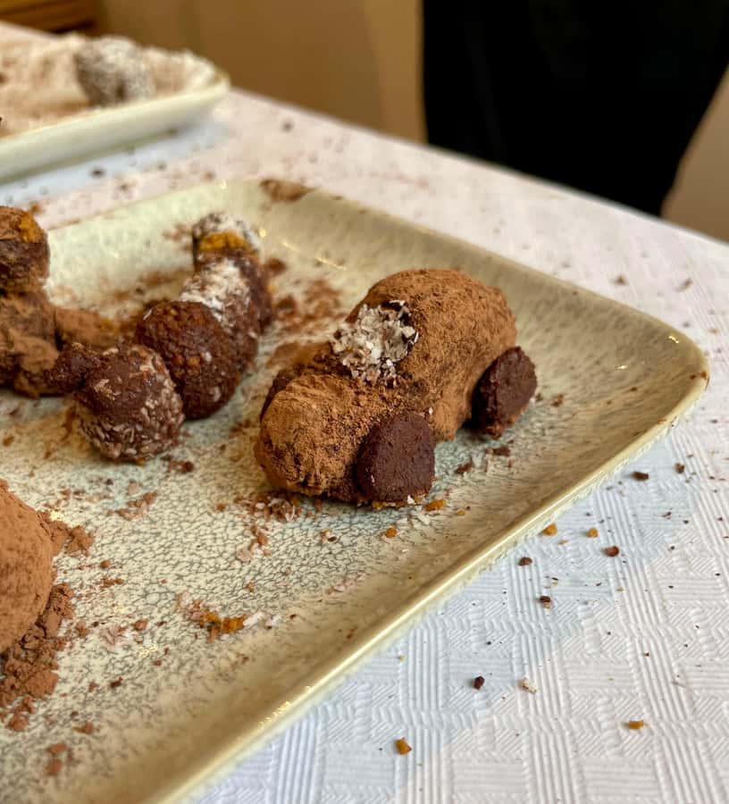 1.5h Cusco Chocolate Workshop - Truffles & Hot Chocolate - What the class does especially well