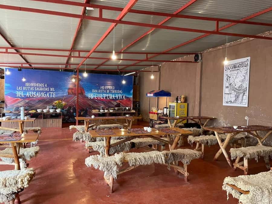 1-day excursion to Palcoyo Mountain + Breakfast and Lunch - Is $40 a fair price?
