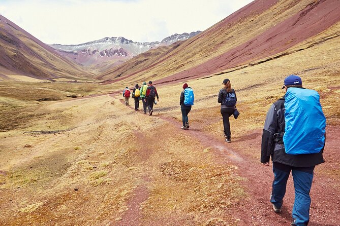 1-Day Private Rainbow Mountain & Red Valley Tour From Cusco - The 4:00 am start and three-hour ride from Cusco