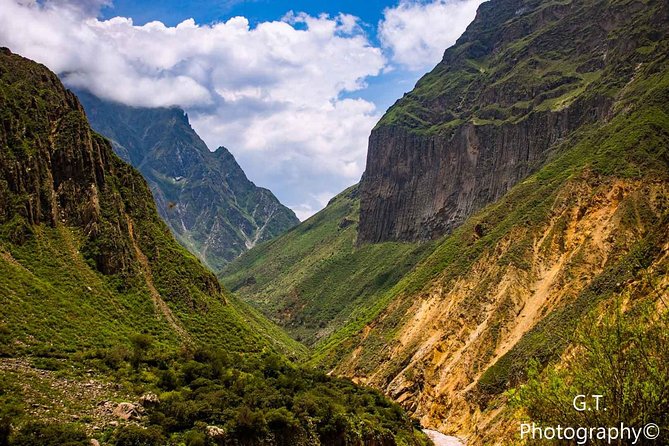 2 Day 1 Night Trek / Colca Canyon - Breakfast, Chivay, and the optional hot springs