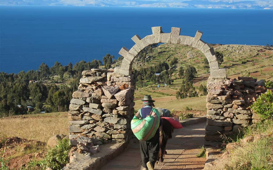 2-Day Amantani Island homestay overnight Tour from Puno - What to pack for this specific trip