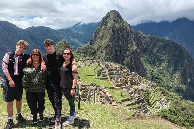 2-Day Guided Tour to Machu Picchu by Train - An evening in Aguas Calientes