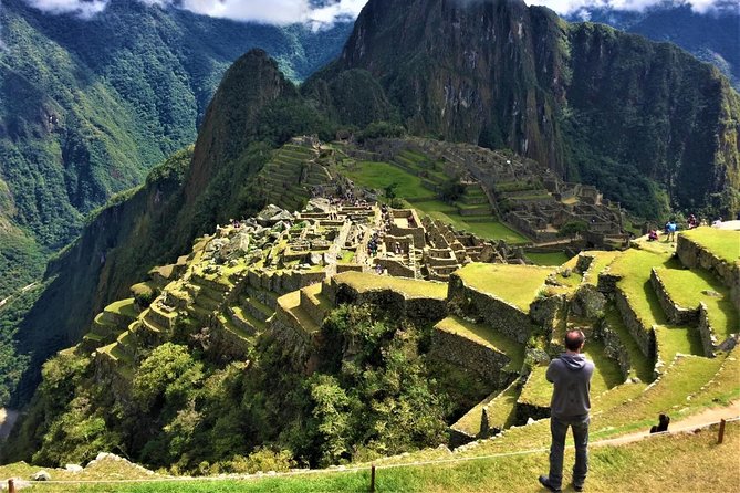 2-Day Inca Trail to Machu Picchu with Panoramic Train - An afternoon visit before dinner in Aguas Calientes