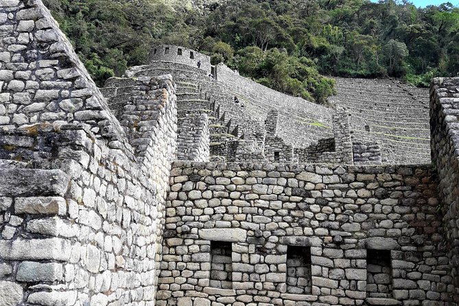 2-Day Inca Trail to Machu Picchu with Panoramic Train - The Vistadome ride back through the Sacred Valley