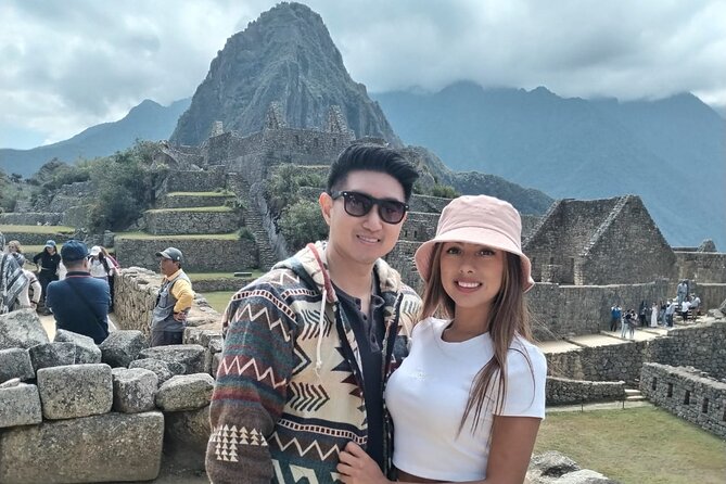 2-Day Machu Picchu Tour by Expedition Train or Voyager Train - The 30-minute bus up to Machu Picchu