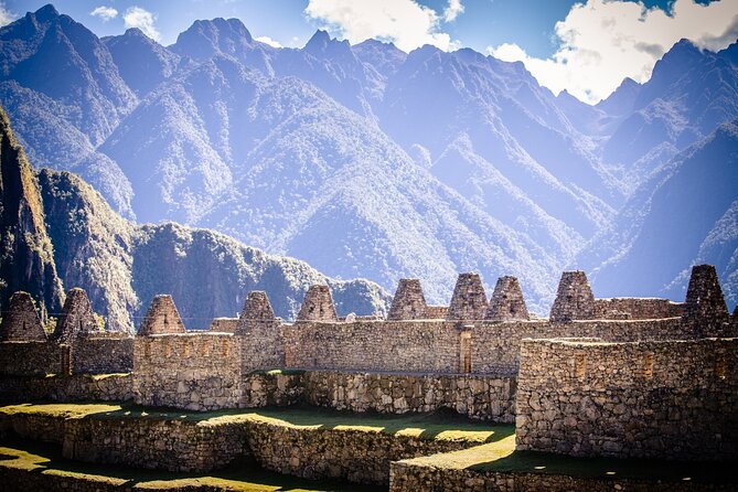 2-Day Short Inca Trail Hike to Machu Picchu - The 4:30 a.m. start and train to Km 104