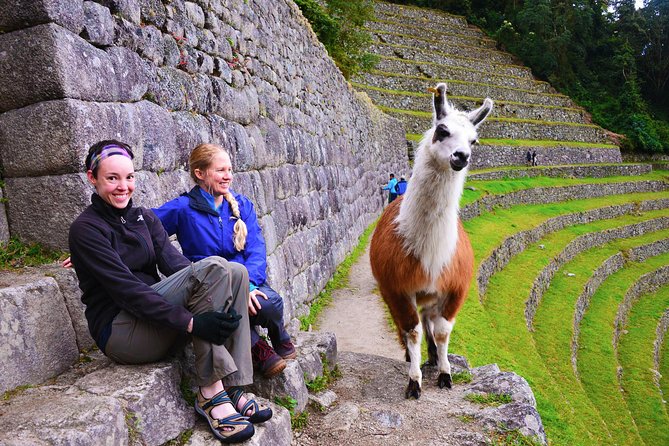 2 Day - Short Inca trail to Machu Picchu - Private Services - Aguas Calientes and the value of a hotel night