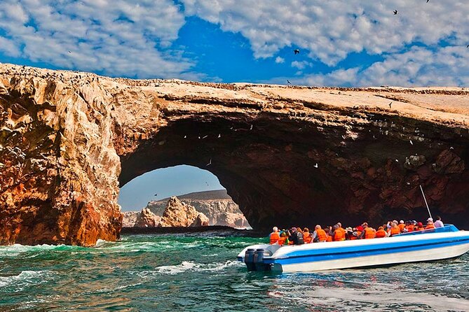 2 Day Tour from Lima: Paracas, Huacachina, and Pisco Vineyard - A free morning before the late return to Lima