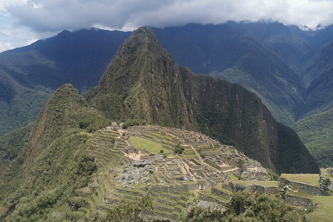 2-Day Tour in Sacred Valley and Machu Picchu from Cusco - The one-night stay and what it means