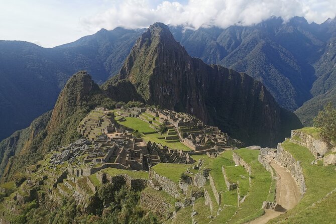 2-Day Tour in Sacred Valley and Machu Picchu from Cusco - Is $475 a fair price?