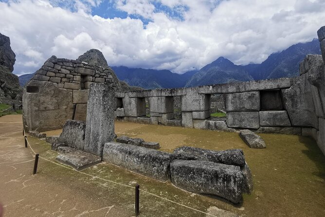 2-Day Tour in Sacred Valley and Machu Picchu from Cusco - Who should book this trip?