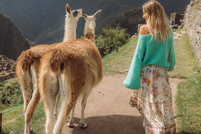 2-Day Tour Machu Picchu by Panoramic Train + Sacred Valley - Day 1: From Cusco to the Sacred Valley