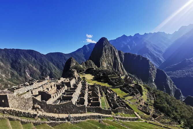 2 Day Tour: Sacred Valley Cultural and Machu Picchu by train - Salineras de Maras and its thousands of salt pools