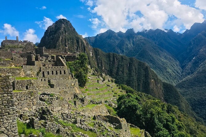 2 Day Tour to Machupicchu by Minivan - Abra Malaga at 4,300 meters