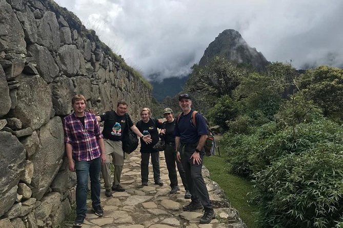 2 Days Inca Trail to Machu Picchu with hotel - The 5:00 AM pickup and train to kilometer 104