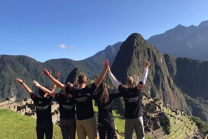 2 Days Inca Trail to Machu Picchu with hotel - Wiñaywayna and the first three hours on foot