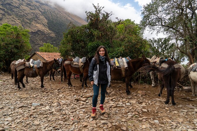 3-day tour to Machupicchu Mountain 7 colors and Humantay Lagoon - What to Pack for Three Early Starts