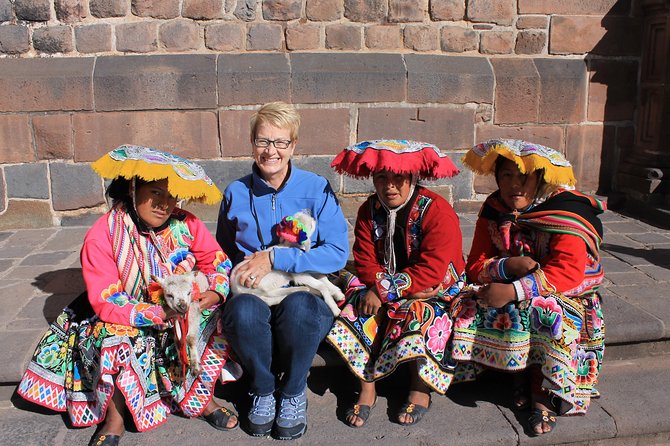 4-Day Cusco and Machu Picchu in private - The guides make the logistics easier