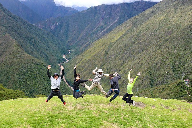4 Day - Inca Trail to Machu Picchu - Group Service - Guides, cooks, and porters make the difference