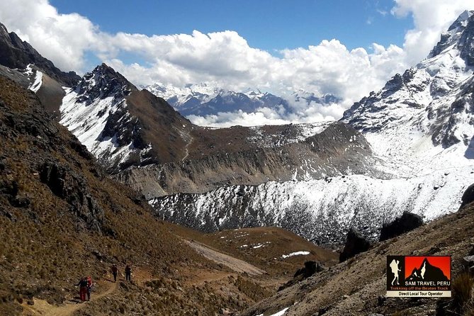 4-Day Salkantay Trek - Day 2: From cold mountain air to coffee country
