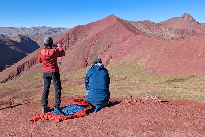 4-Day Tour in Ausangate Trek and Rainbow Mountain of Cusco - Day 4: Sunrise at Vinicunca and the quiet Red Valley