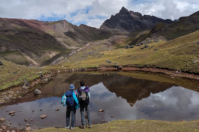 4-Day Tour in Ausangate Trek and Rainbow Mountain of Cusco - Day 2: A 4,800-meter pass and camp beside Puca Ccocha