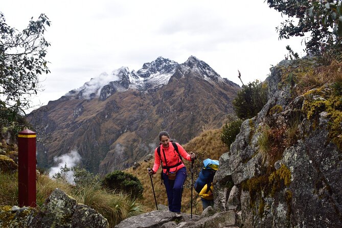 4 Days Inca Trail Adventure to Machu Picchu - Day one: Km 82, Llactapata, and Ayapata