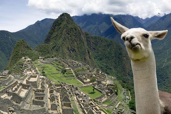 5-Day Salkantay Trek to MachuPicchu with Optional Hot Spring Bath - What the $650 Salkantay package really includes