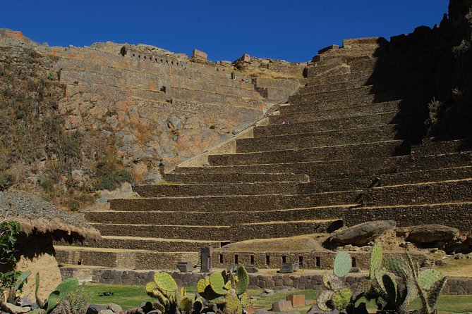 5-Day Tour Empire of the Incas Adventure - Day 3: Chinchero, Moray, and the climb at Ollantaytambo