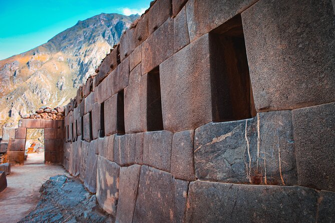 5-Day Tour: Machu Picchu, Sacred Valley and Mountain of Colors - Machu Picchu with a guided visit and free time
