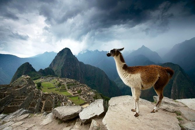 5-Day Treasures of Cusco and Machupicchu - Day Two: Moray, Chinchero, and the Maras Salt Ponds