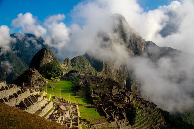 6-Day Tour of Cusco Magico-Machu Picchu-Rainbow Mountain - Day 6: A simple airport transfer