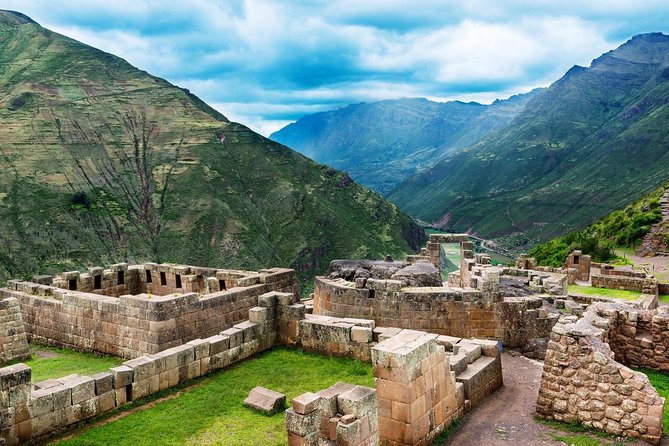 7- Days Cusco|| Sacred Valley || MachuPicchu || Rainbow Mountain || Humantay|| - Day 5: Vinicunca, buffet meals, and a short window at the summit