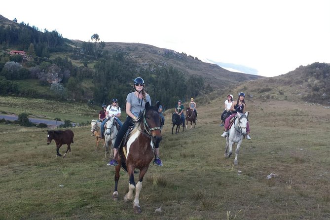 Adrenalin Mystic Tour Full Service - Riding toward Chacan Mountain