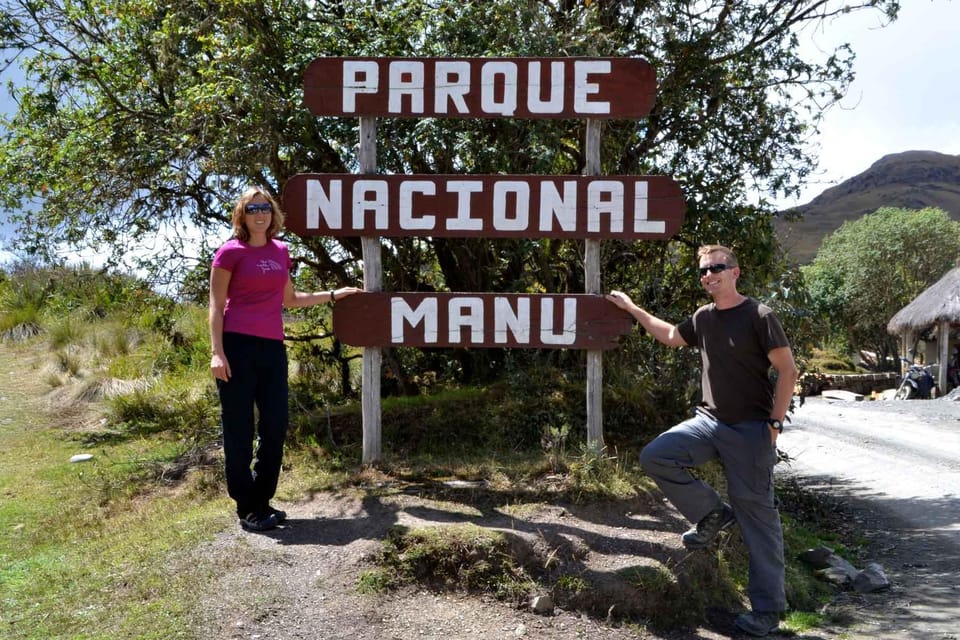 Amazonas Manu Cultural Zone 4 Days / 3 Nights - Day three: the parrot clay lick at dawn
