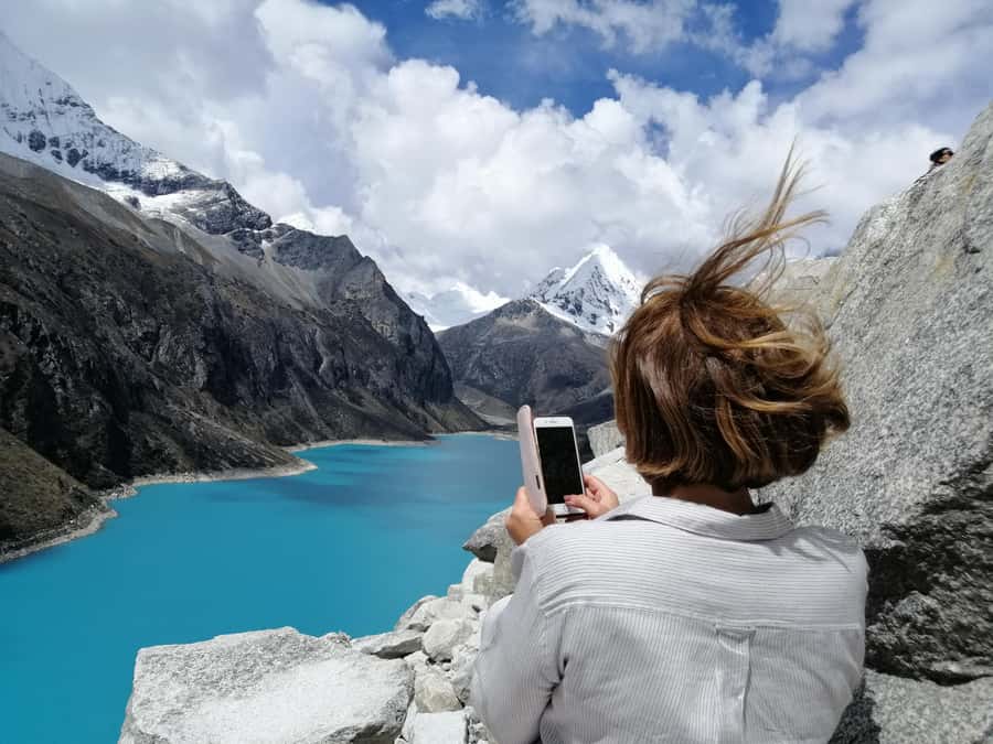 Ancash: Trekking to Paron Lagoon with Entrance | Full day| - Caraz to the turquoise water of Paron