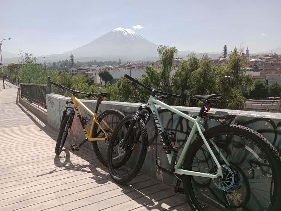 AREQUIPA BIKING CITY TOUR - Chilina Valley brings open views