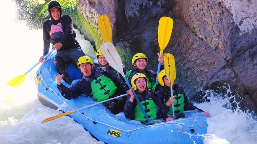 Arequipa: Chili River White Water Rafting + Pickup & Snack - Gearing up and learning the safety basics