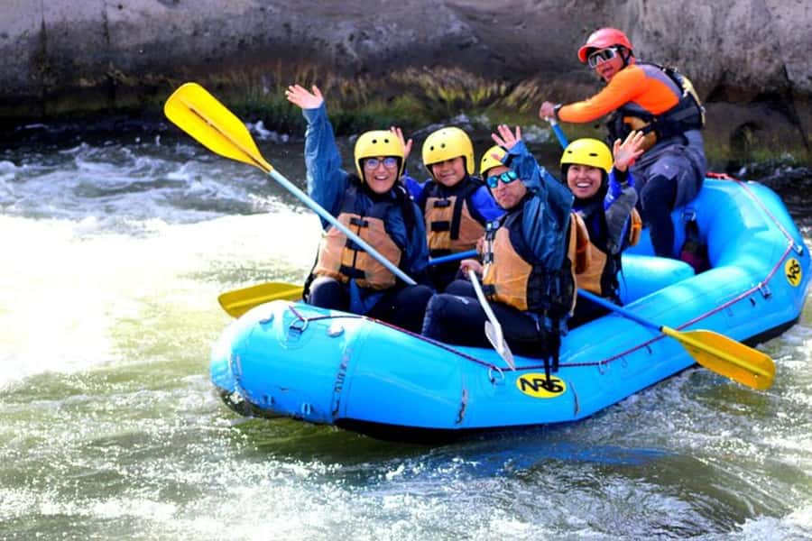 Arequipa: Chili River White Water Rafting with Hotel Pickup - From central Arequipa to the Chilina Valley