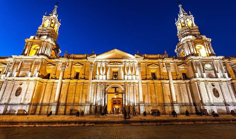 Arequipa: City and Country Tour - Starting with the Plaza de Armas and Centro Historico