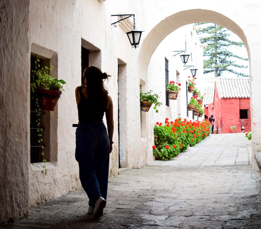 Arequipa: City and Countryside Panoramic Bus Tour - Sachaca and the view toward Goyeneche Palace