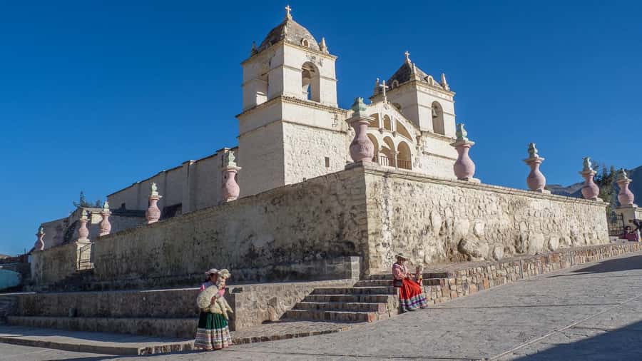 Arequipa: Fullday Colca Canyon + Lunch + Transfer to Puno - Cruz del Condor and the great canyon view