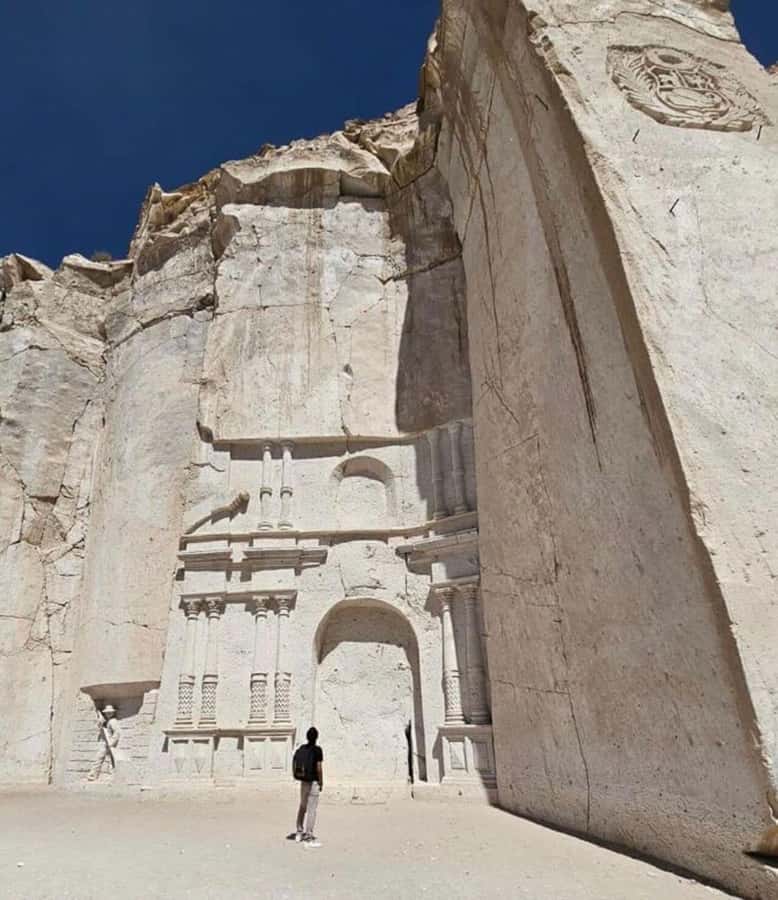 Arequipa: Half Day Sillar Route and Culebrillas Canyon + Yanahuara Viewpoint - Añashuayco Quarry and the Work Behind the White City