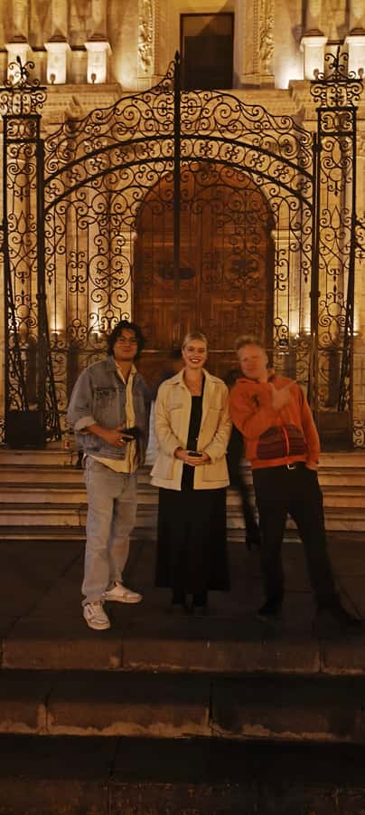 Arequipa: Pub Crawl with Skip-The-Line Access and Drinks - VIP entry and the value of skipping lines