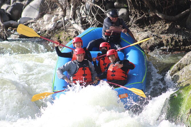 Arequipa Rafting adventure on the Chili river with pick-up - Beginner-friendly drops, plus an optional cliff jump