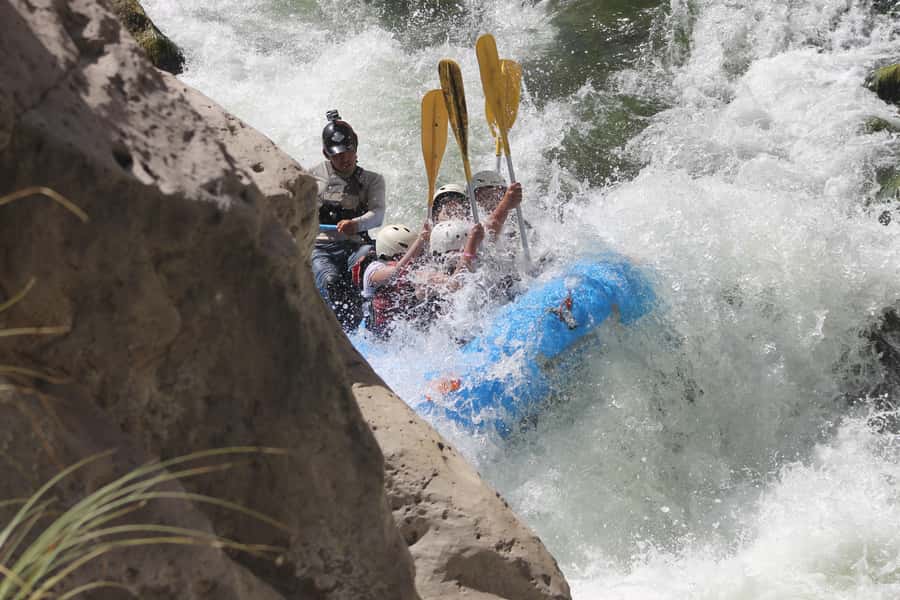 Arequipa: Rio Chili Rafting Tour with Snack - Gearing Up at the River Base