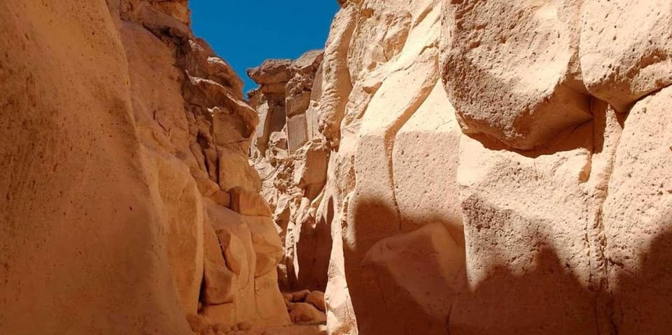 Arequipa|| The Sillar Route+Culebrillas Canyon - Guide language and the quality of the explanation