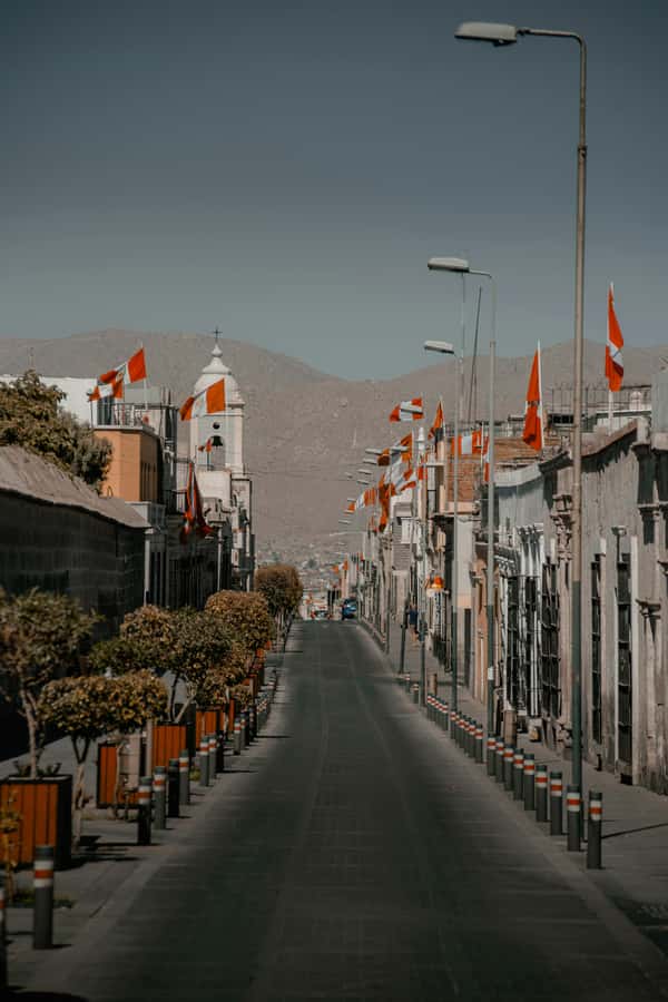 Arequipa: Walk through the Historic Center of the City - English, Spanish, and the guide you get