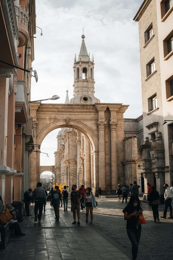 Arequipa: Walk through the Historic Center of the City - The Cathedral: Arequipa’s grand opening scene