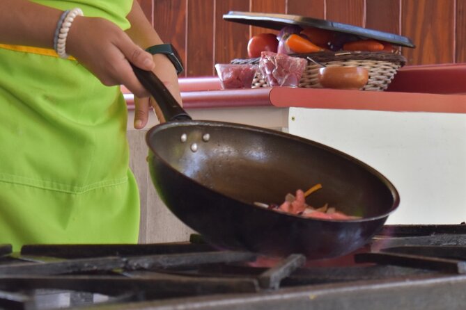Arequipeño Cooking Class and San Camilo Market - What the praise tells you